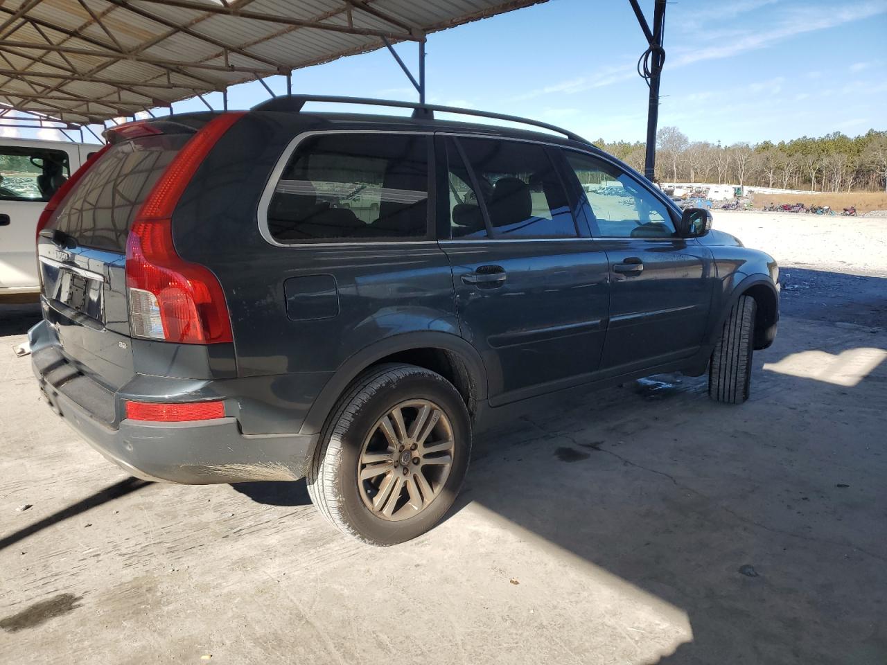 2007 Volvo XC90 - Image 3