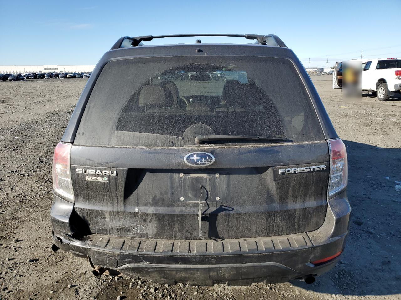 2009 Subaru Forester - Image 6