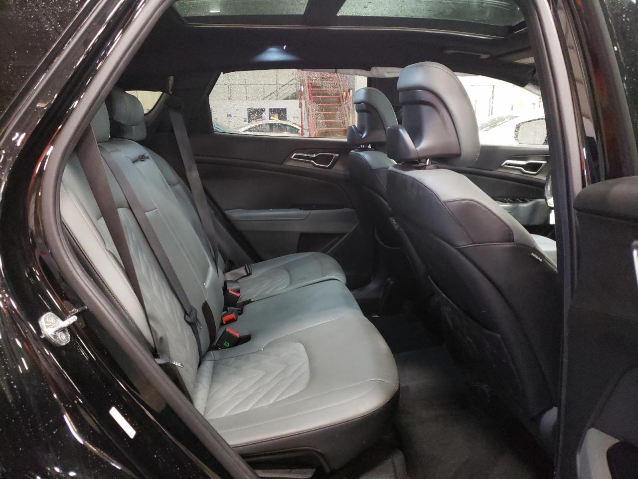 2023 Kia Sportage - Image 11