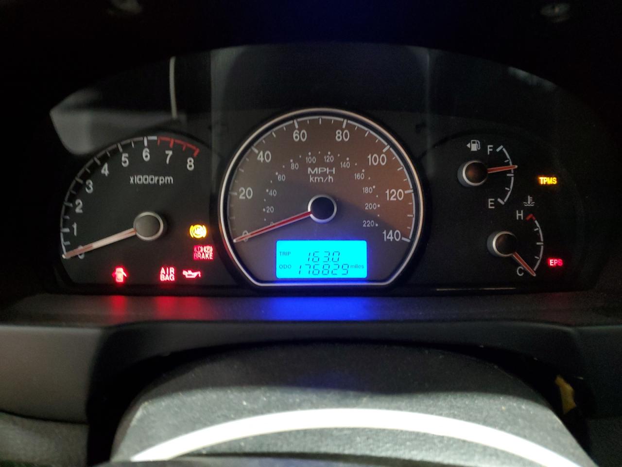 2008 Hyundai Elantra - Image 9