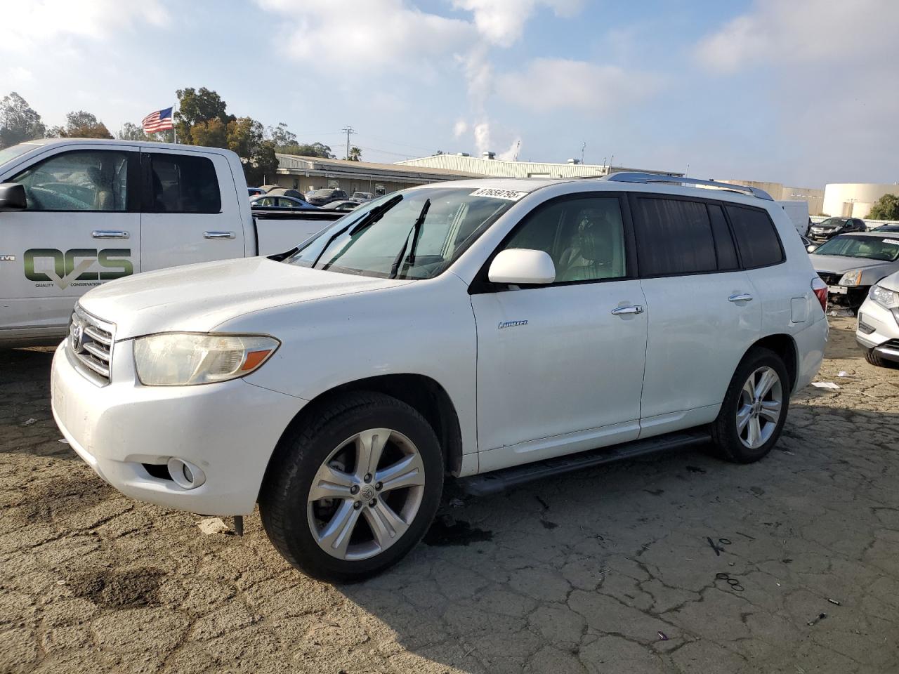2009 Toyota Highlander - Image 1