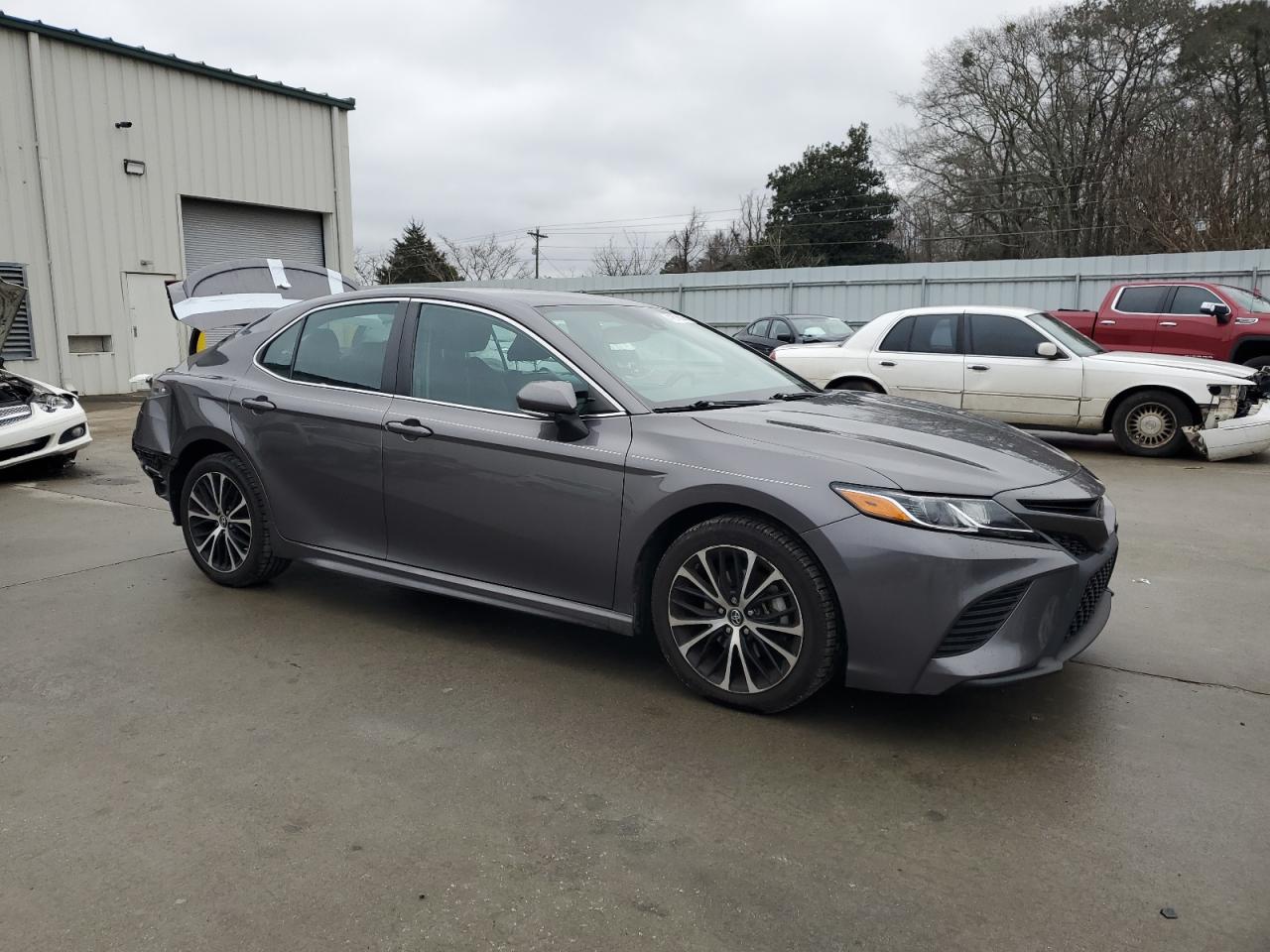 2019 Toyota Camry - Image 4