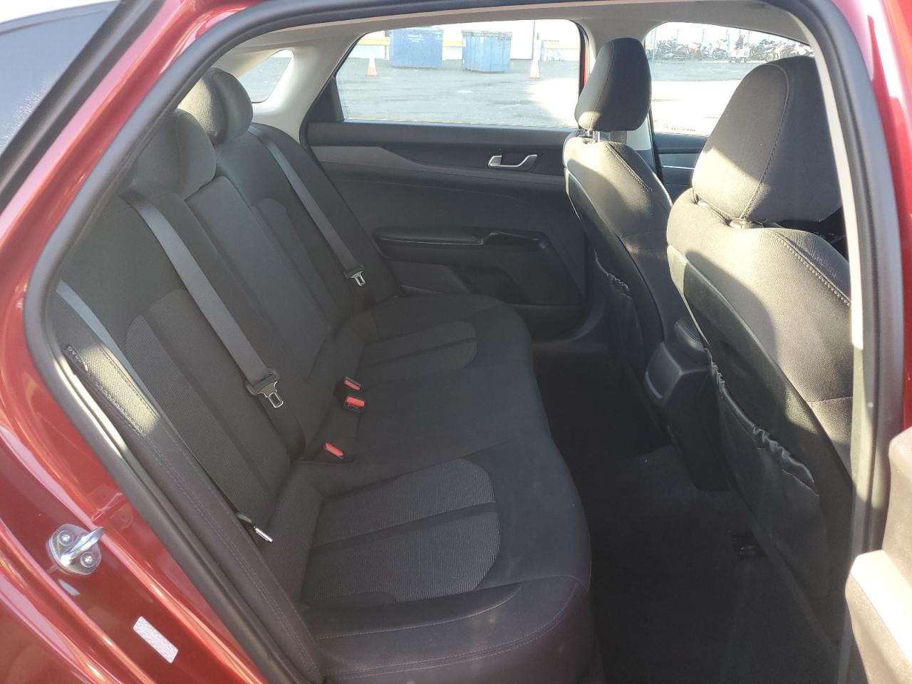 2023 Kia K5 - Image 10