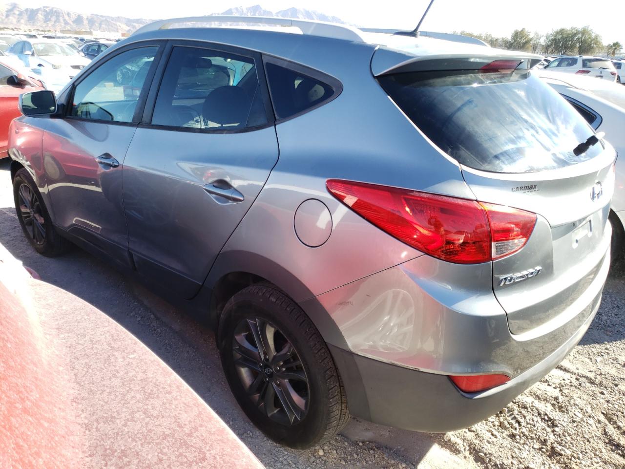 2015 Hyundai Tucson - Image 2