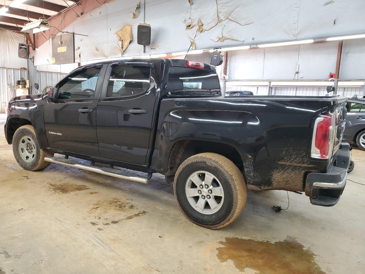 2018 GMC Canyon - Image 2