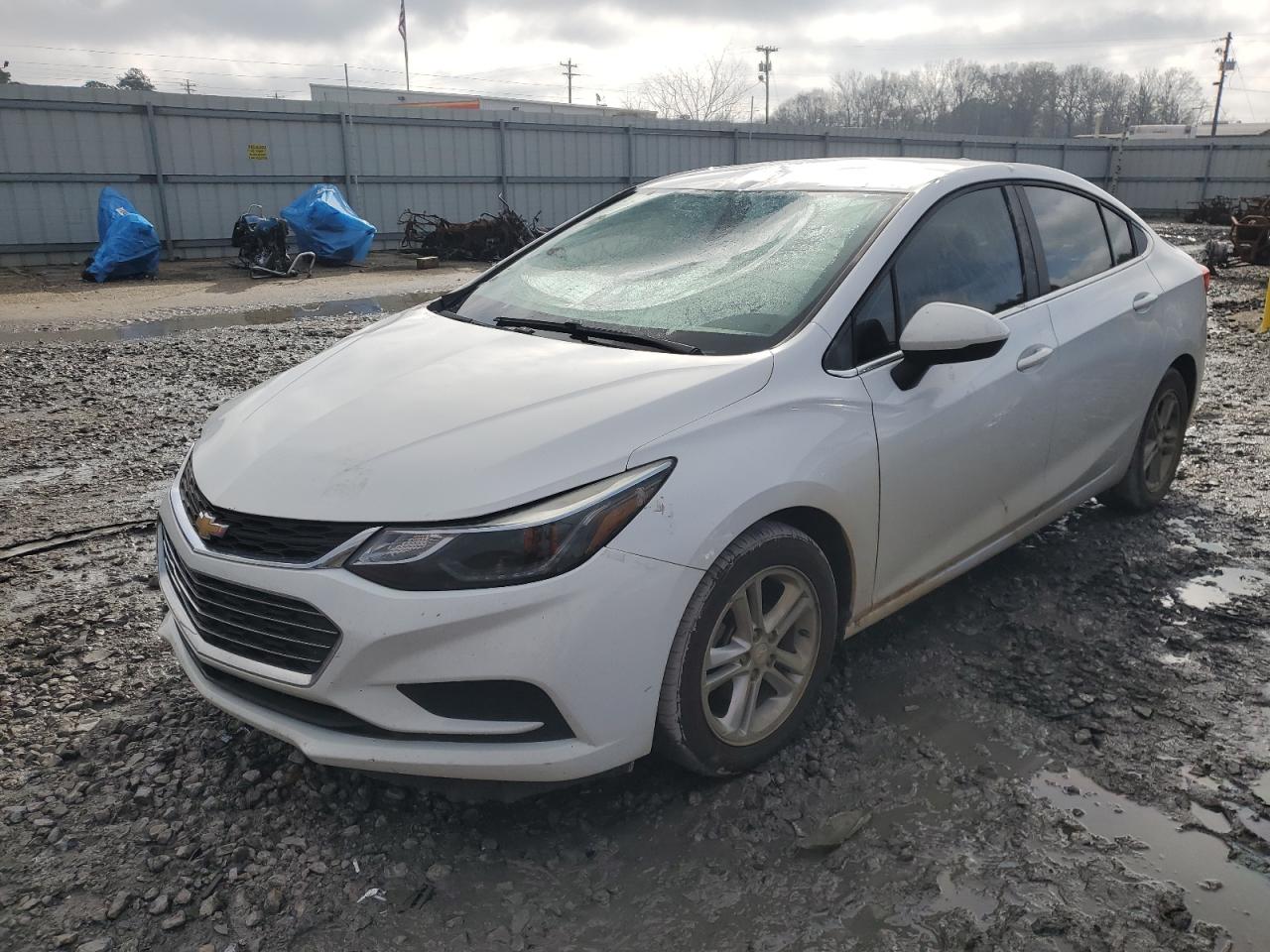 2018 Chevrolet Cruze - Image 1