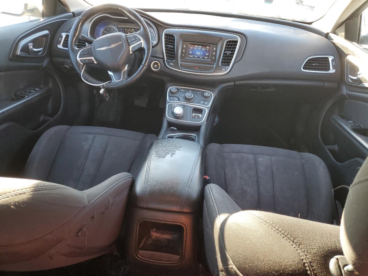 2015 Chrysler 200 - Image 8