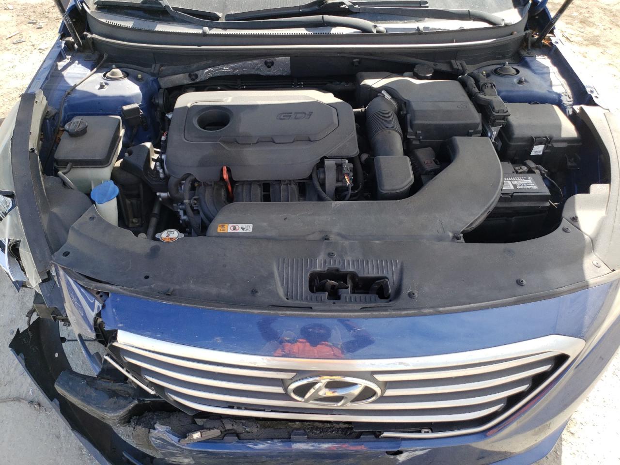 2015 Hyundai Sonata - Image 11