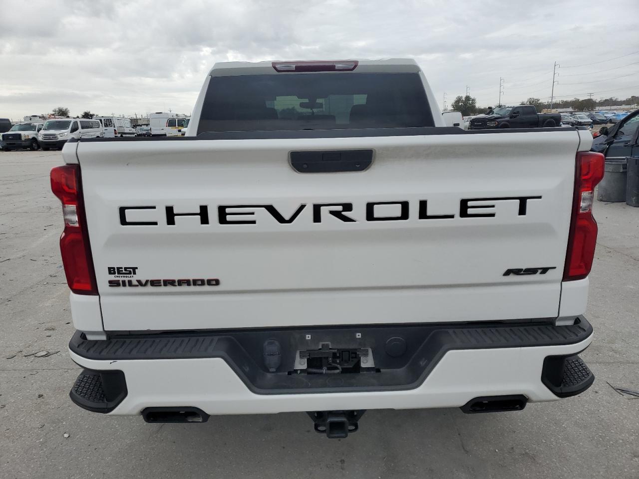 2021 Chevrolet Silverado - Image 6