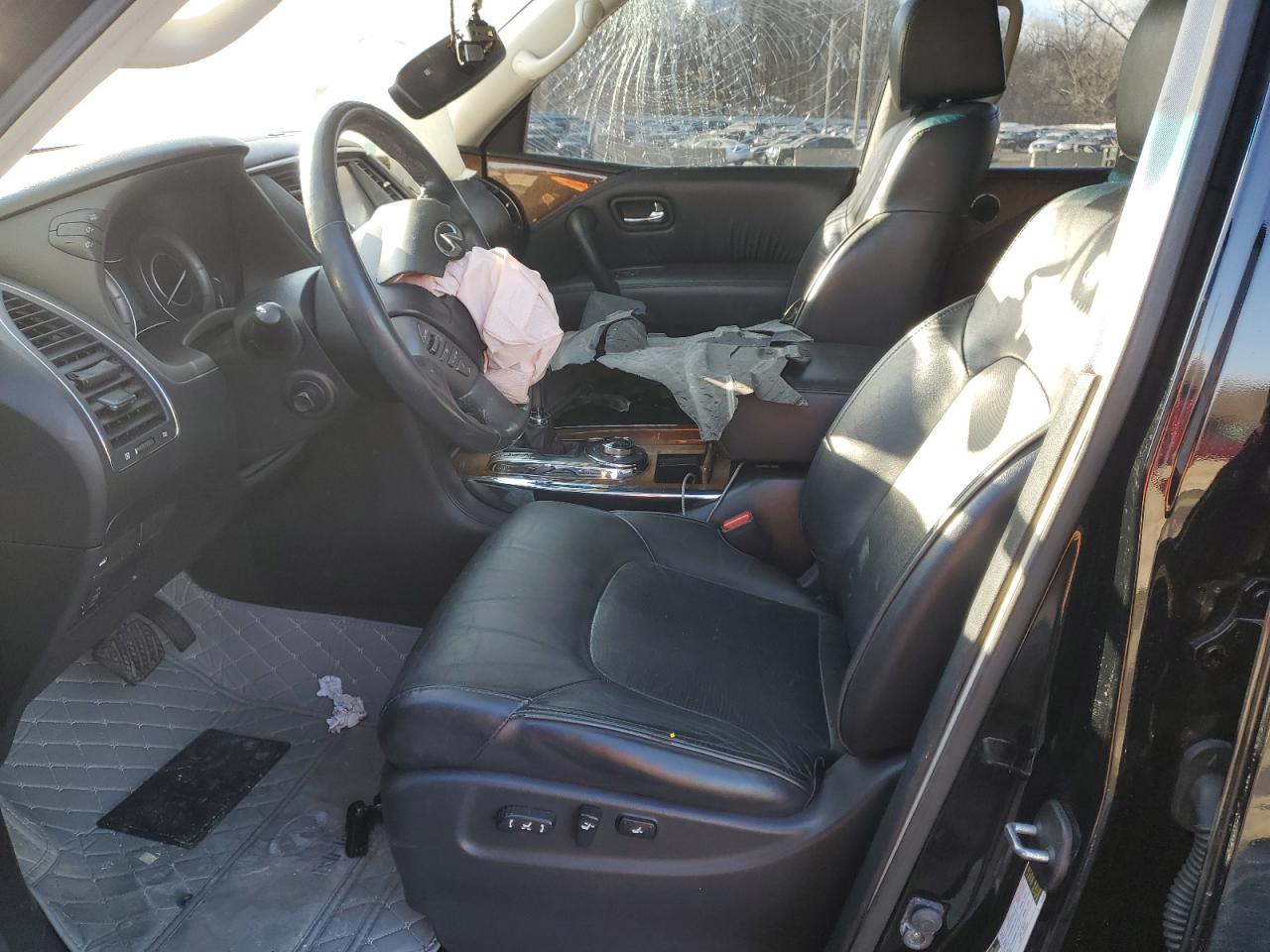 2014 Infiniti QX80 - Image 7