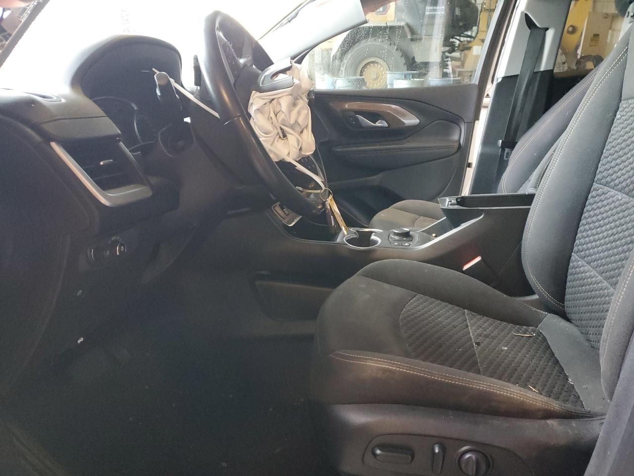 2021 GMC Terrain - Image 7