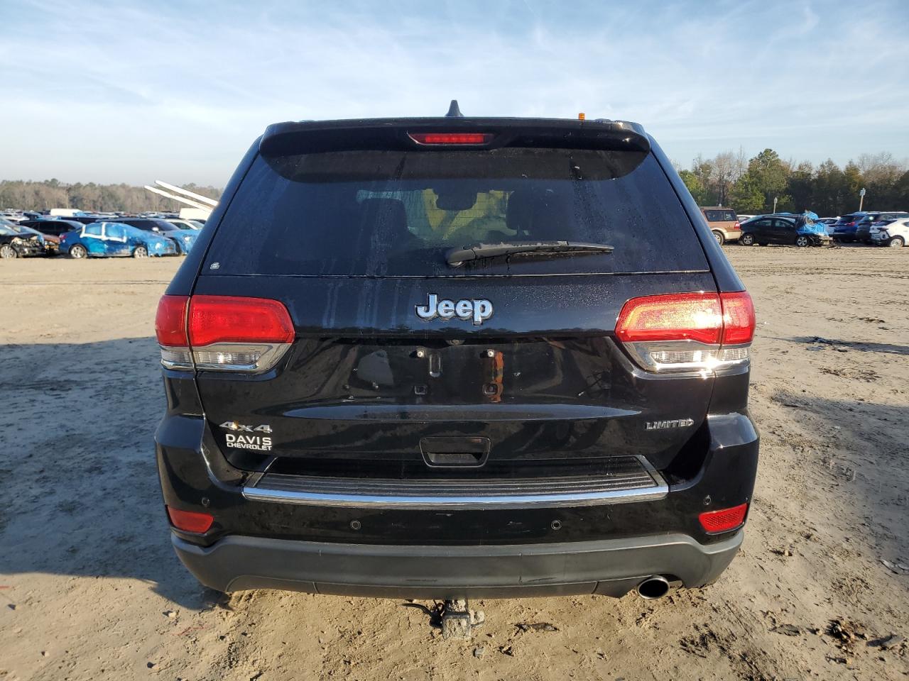 2017 Jeep Grand Cherokee - Image 6