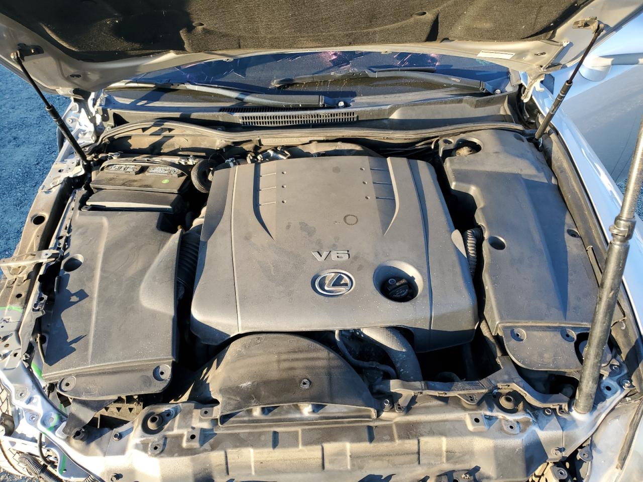 2006 Lexus IS - Image 11