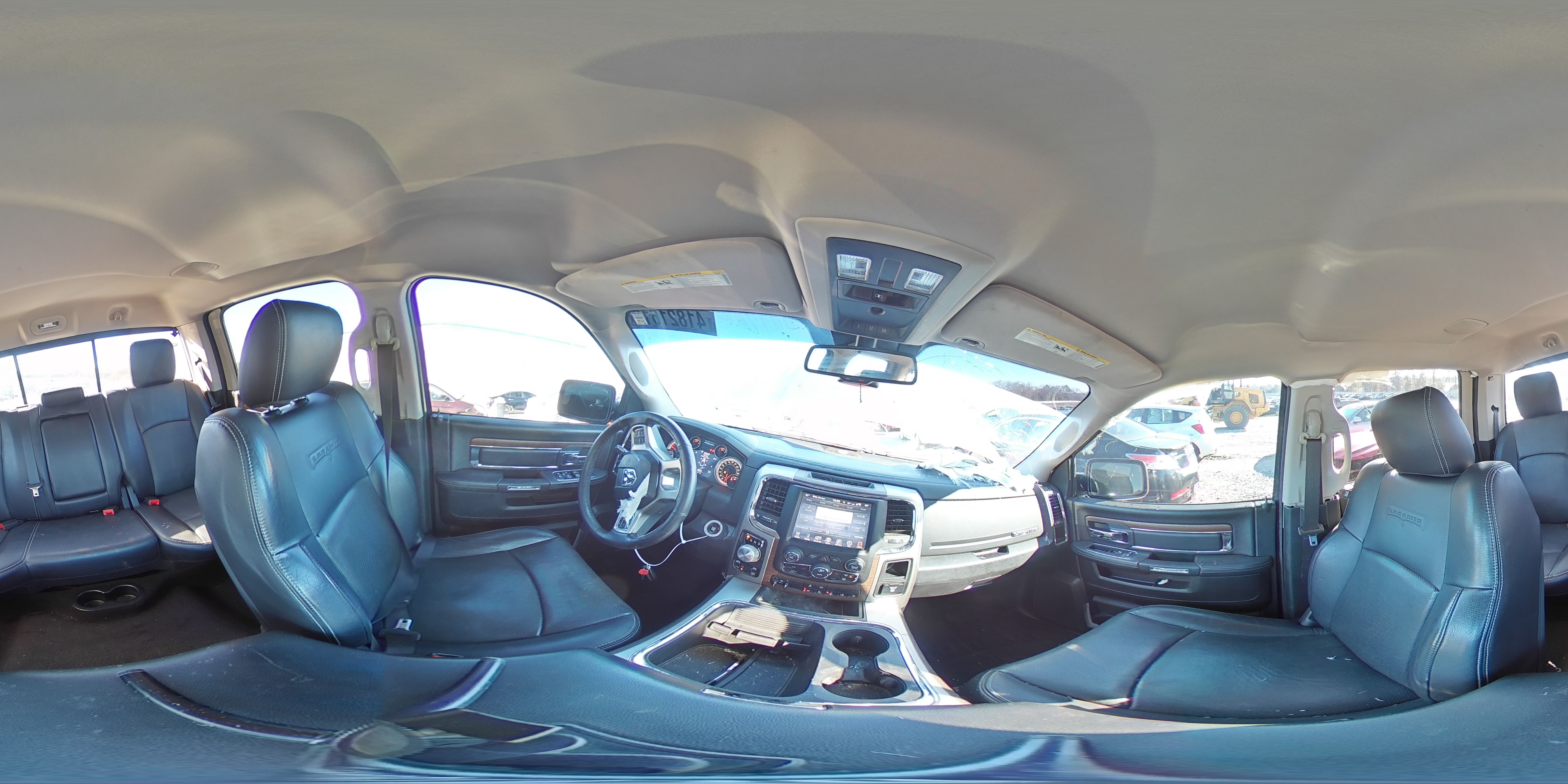2016 RAM 1500 - Image 15