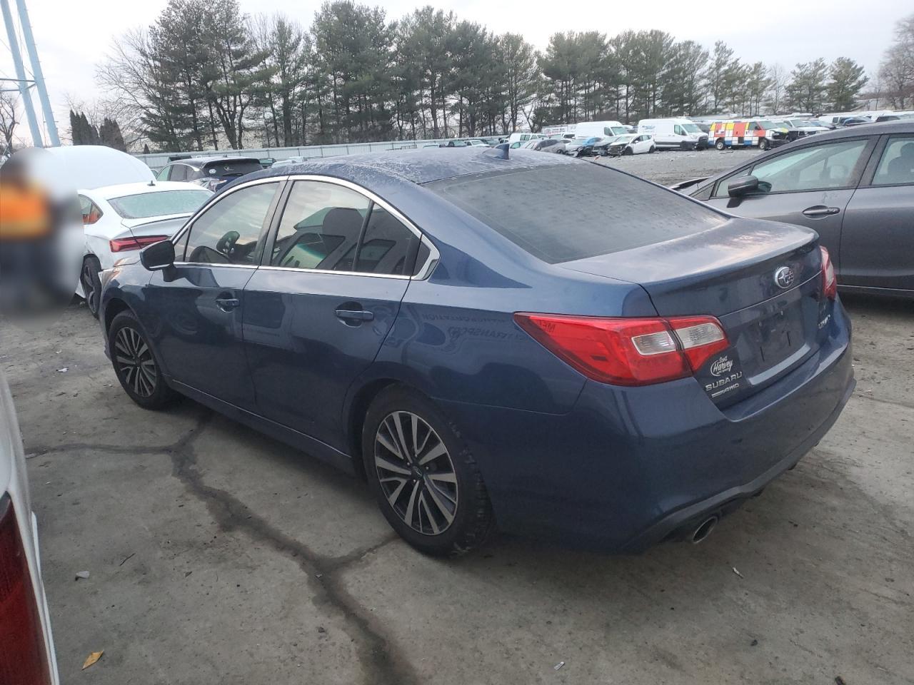 2019 Subaru Legacy - Image 2