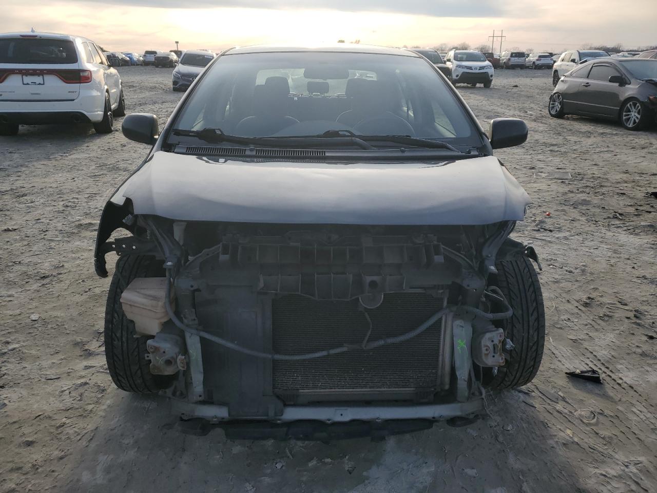 2012 Toyota Yaris - Image 5
