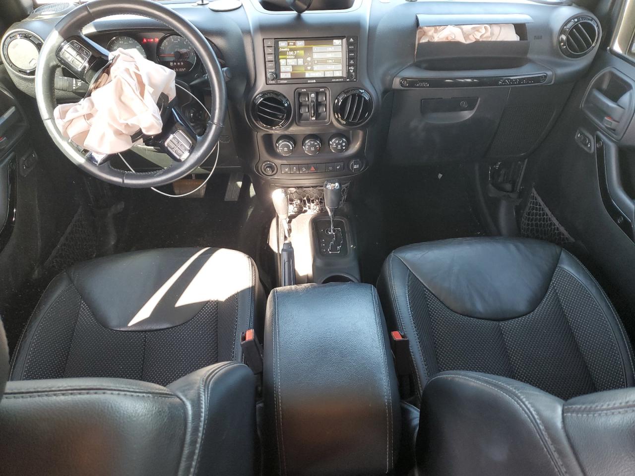 2016 Jeep Wrangler - Image 8