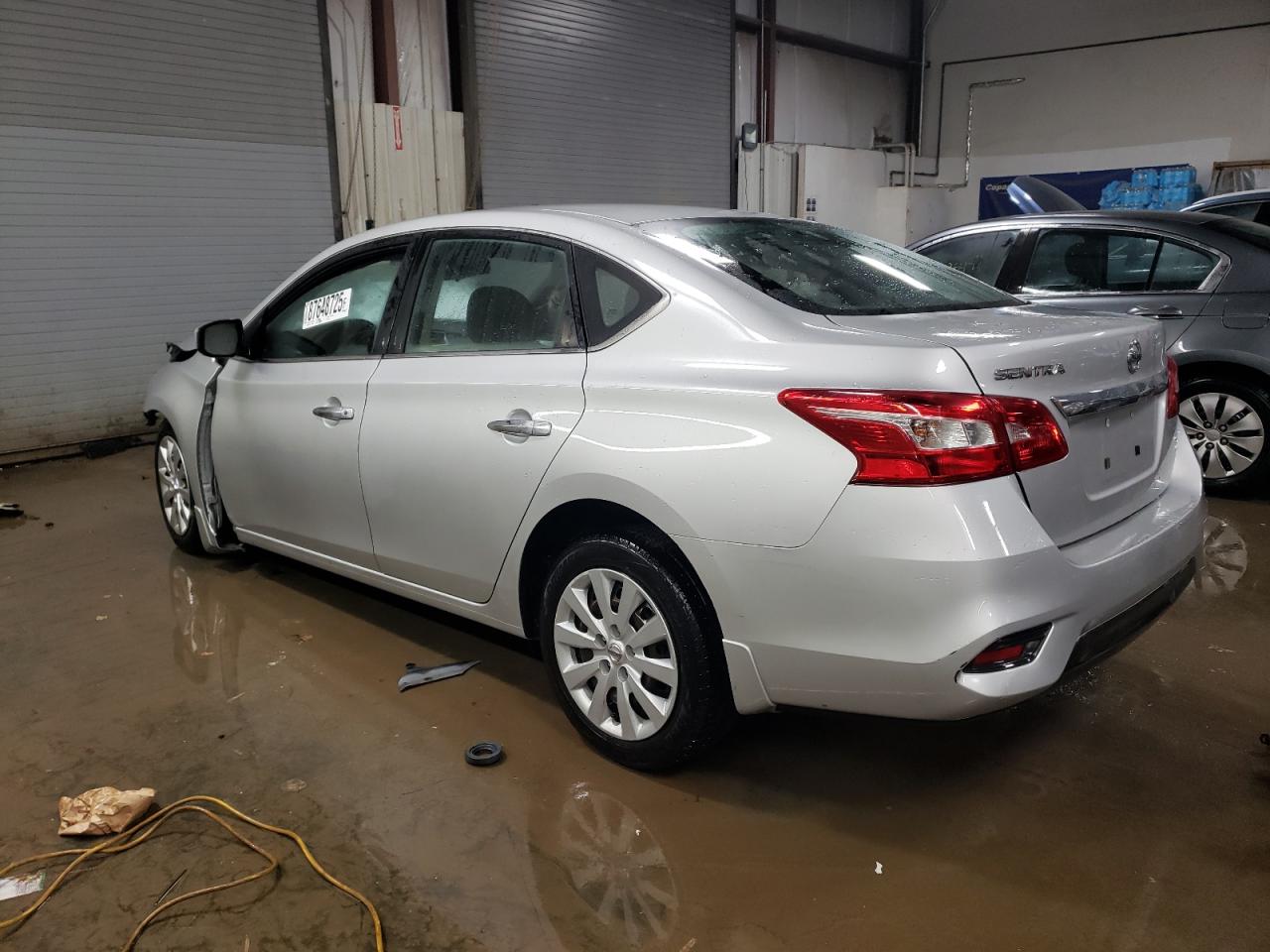 2017 Nissan Sentra - Image 2