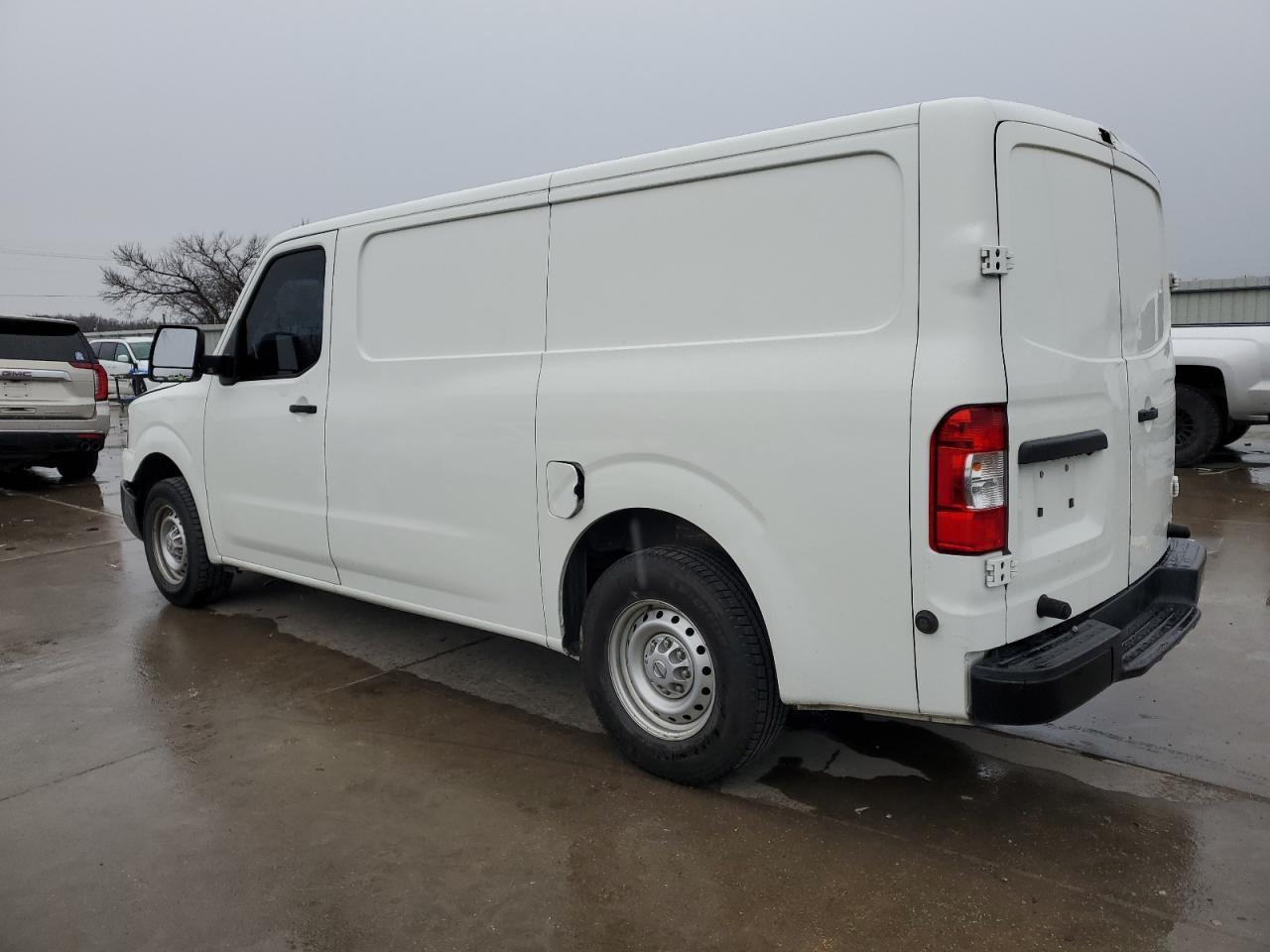 2018 Nissan NV - Image 2