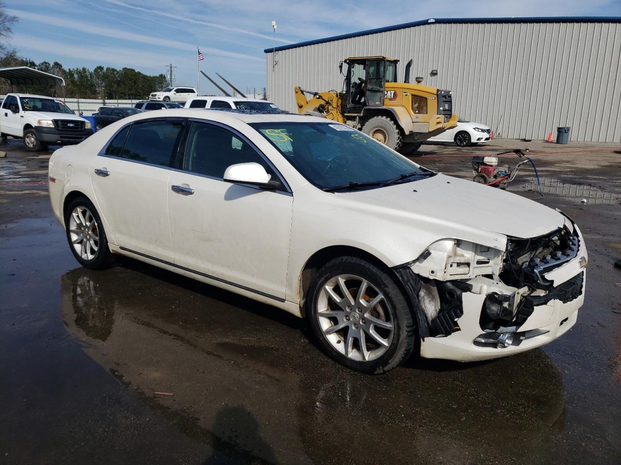 2011 Chevrolet Malibu - Image 4
