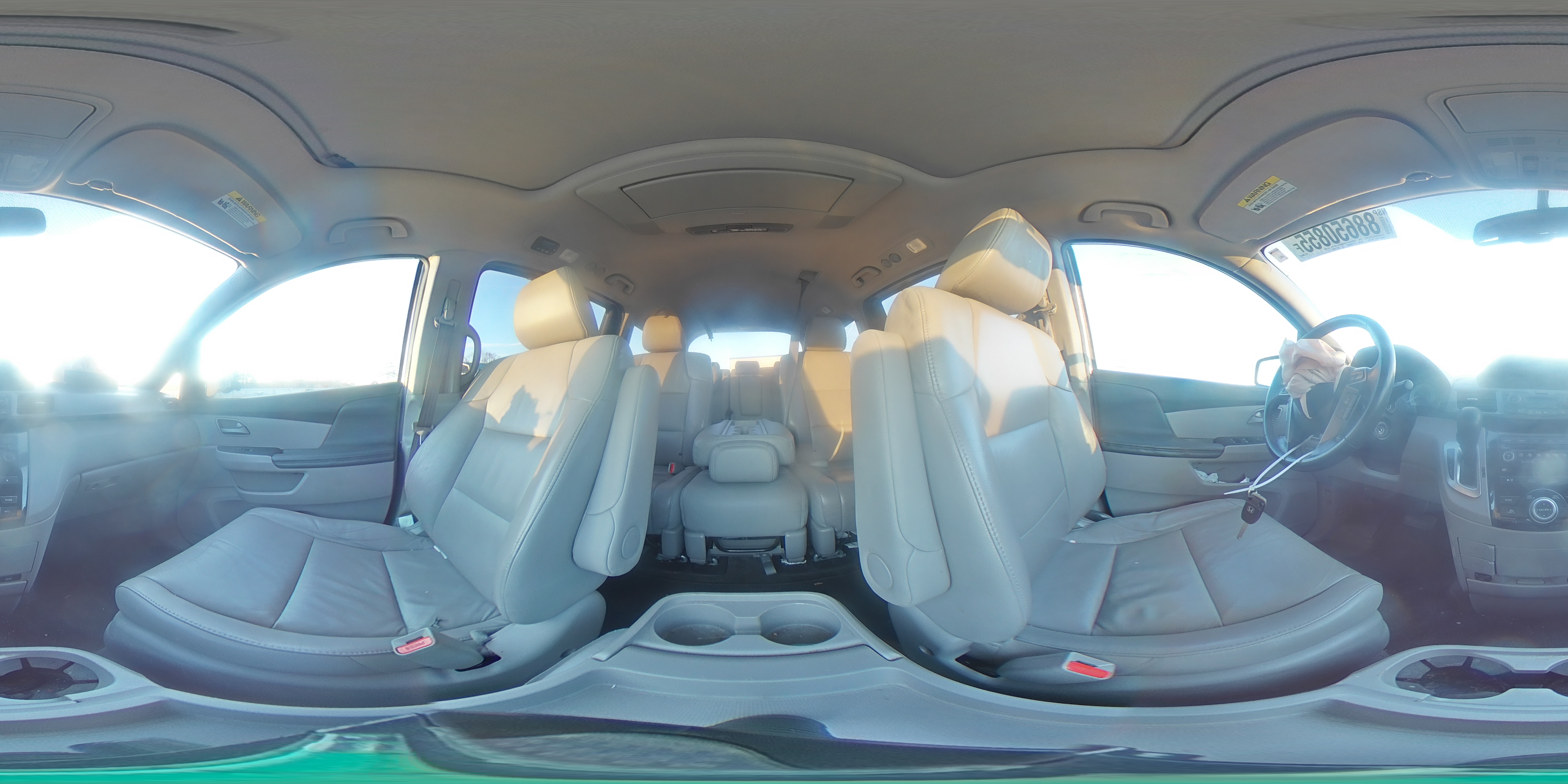 2013 Honda Odyssey - Image 13