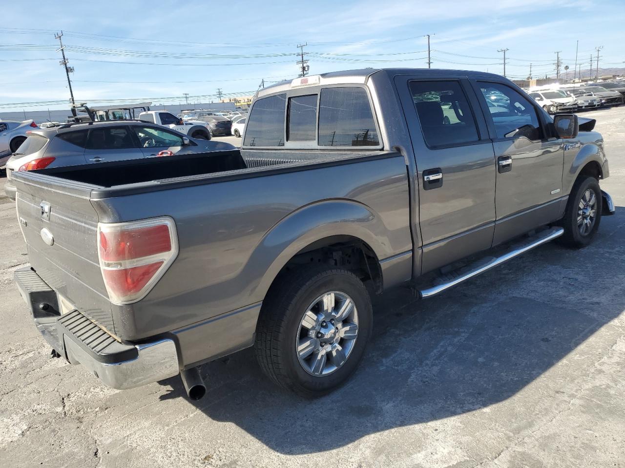 2011 Ford F-150 - Image 3