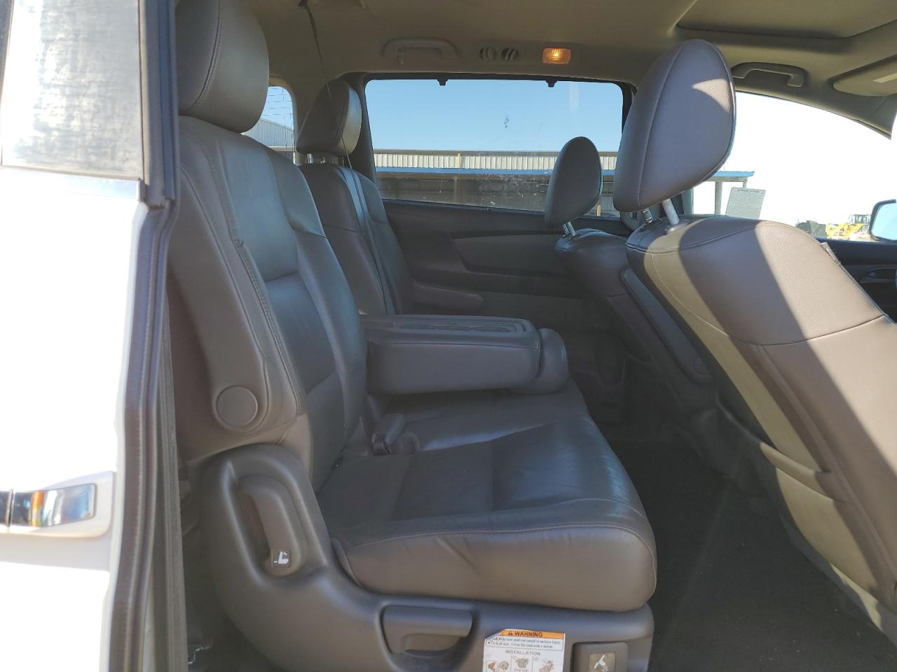 2012 Honda Odyssey - Image 11