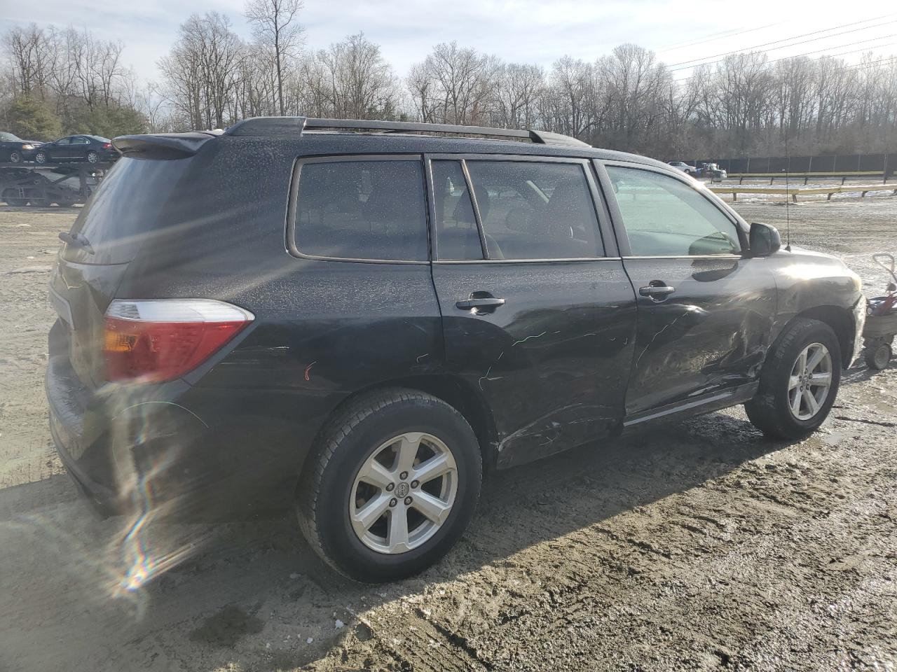 2010 Toyota Highlander - Image 3