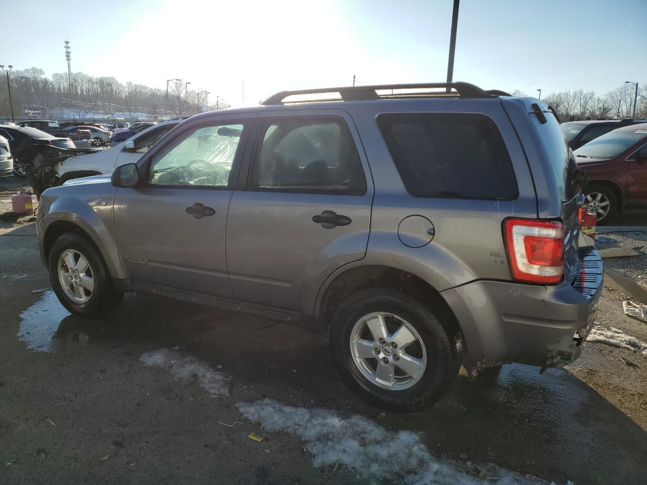 2008 Ford Escape - Image 2