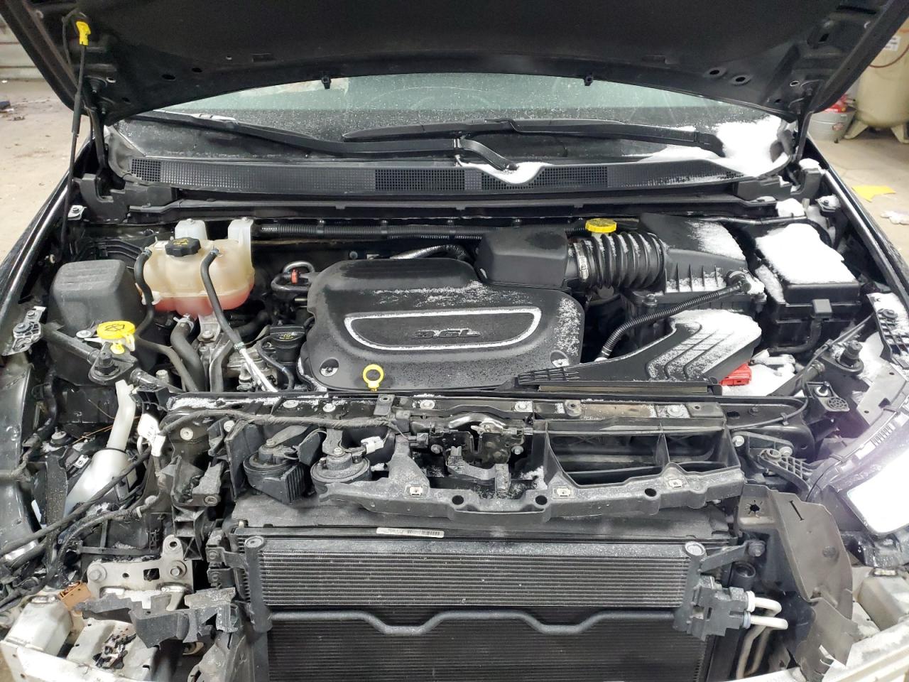 2021 Chrysler Pacifica - Image 12