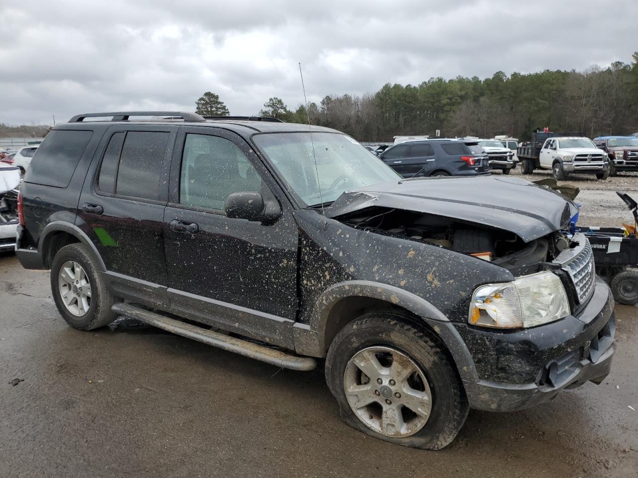 2003 Ford Explorer - Image 4