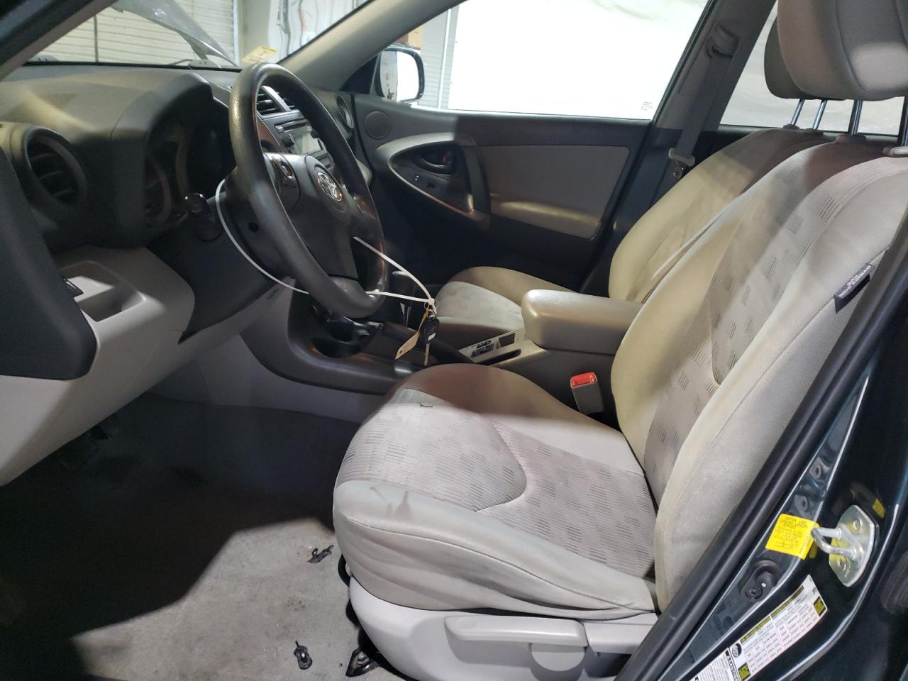 2012 Toyota RAV 4 - Image 7