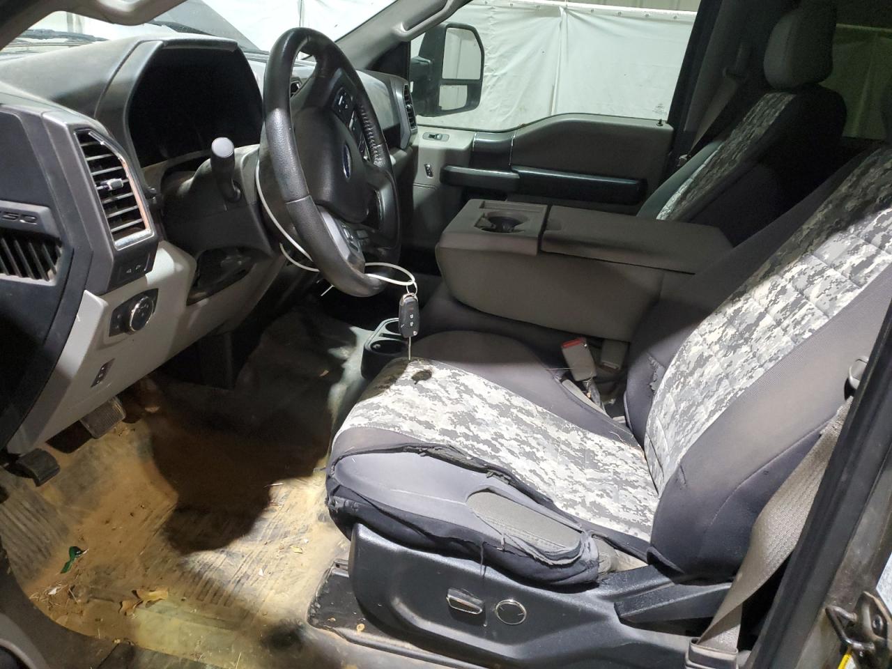 2015 Ford F-150 - Image 7