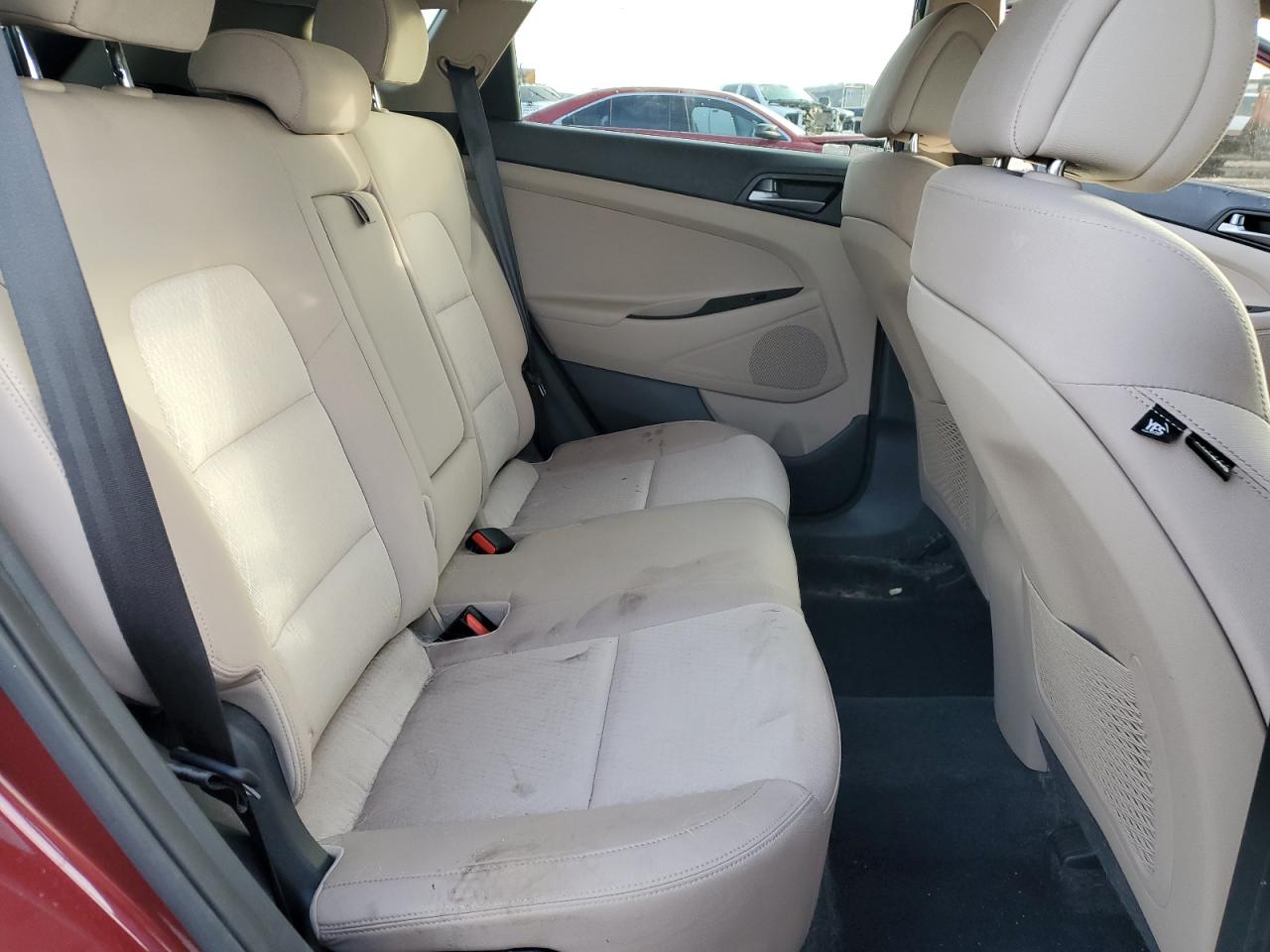 2016 Hyundai Tucson - Image 11