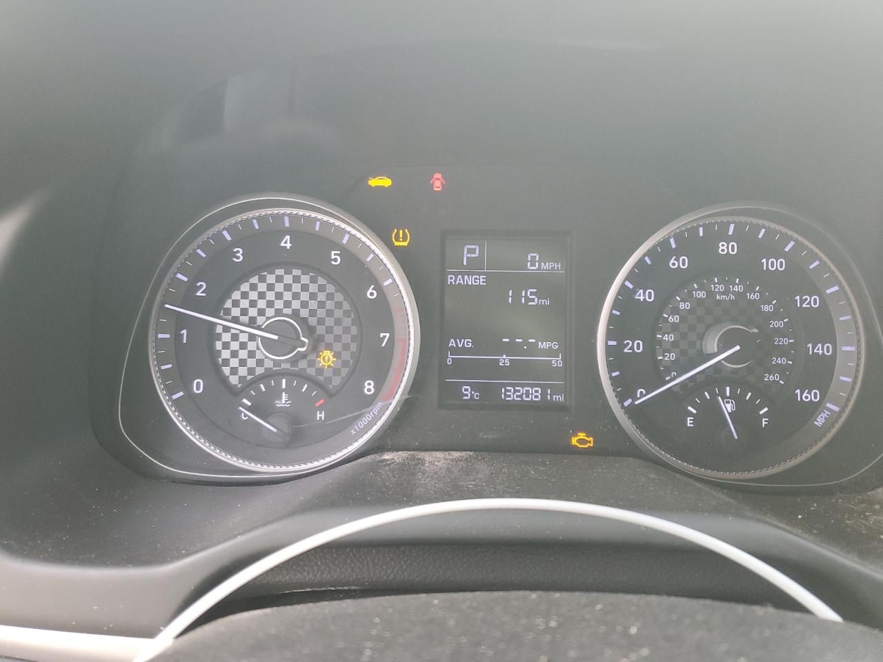 2019 Hyundai Elantra - Image 9