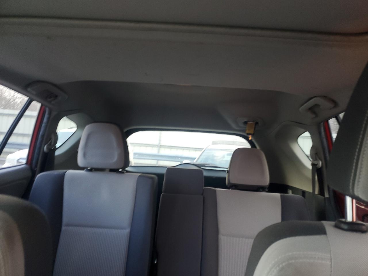 2013 Toyota RAV 4 - Image 10