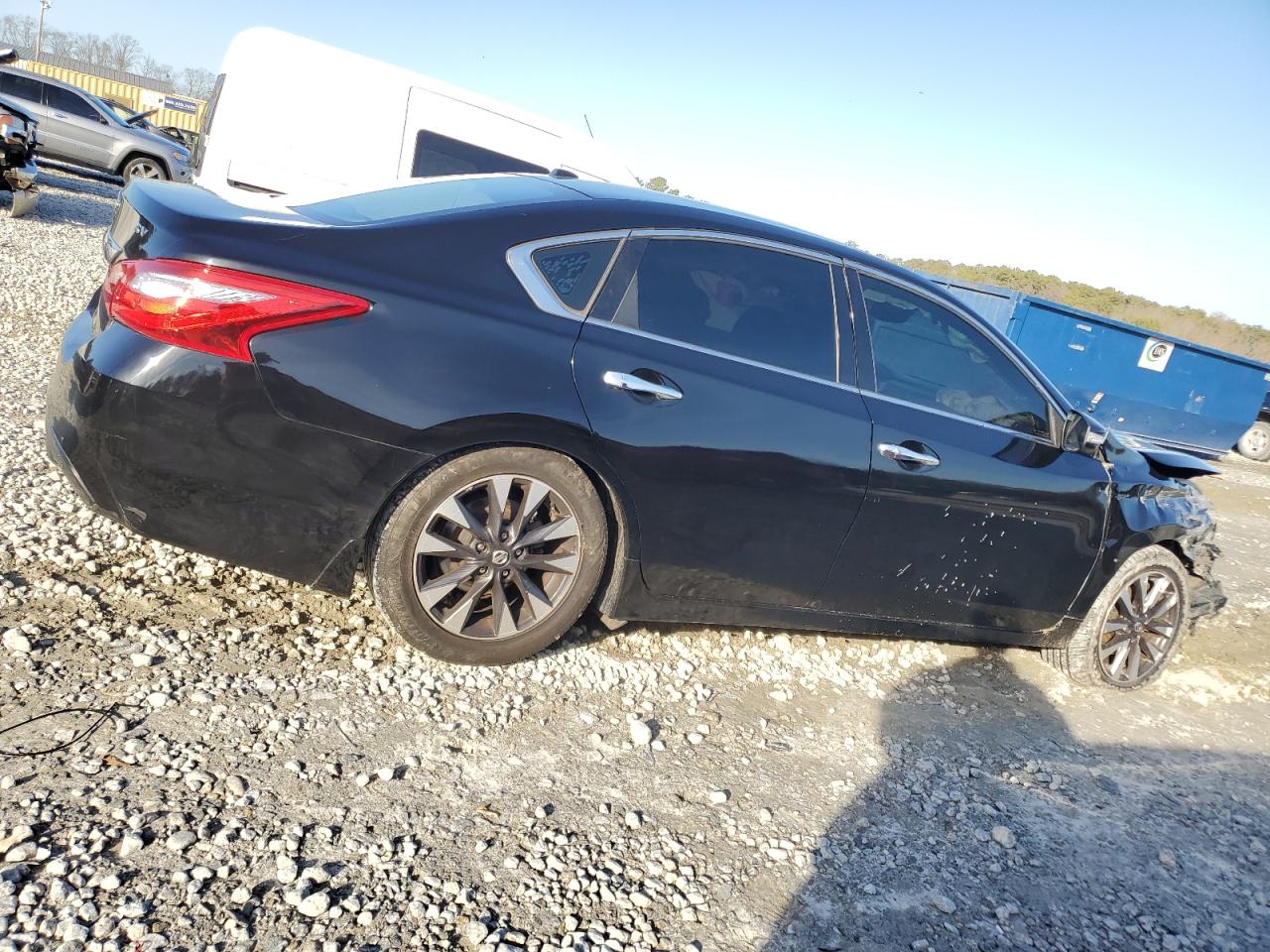 2016 Nissan Altima - Image 3