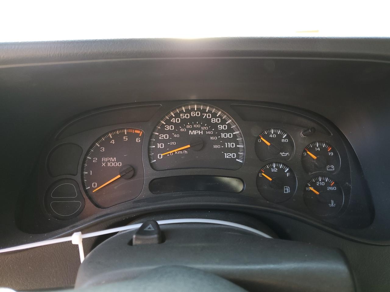 2007 Chevrolet Silverado - Image 9