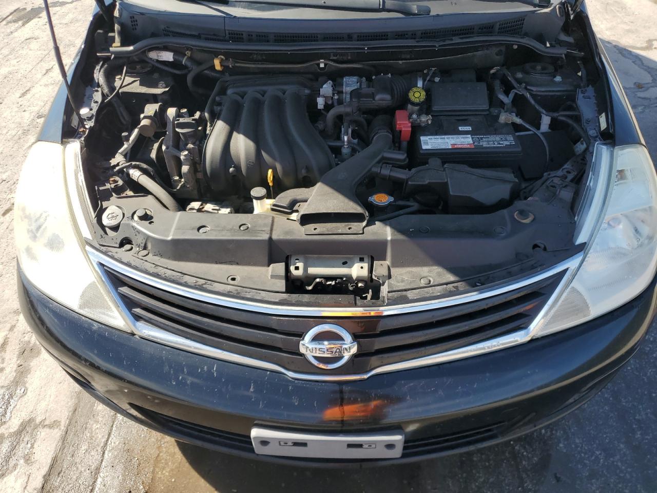 2012 Nissan Versa - Image 11