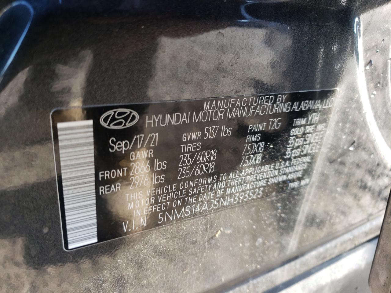 2022 Hyundai Santa Fe - Image 14