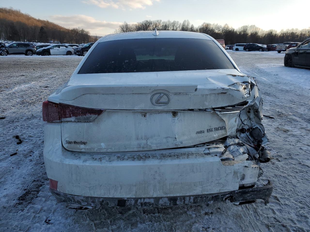2018 Lexus IS - Image 6