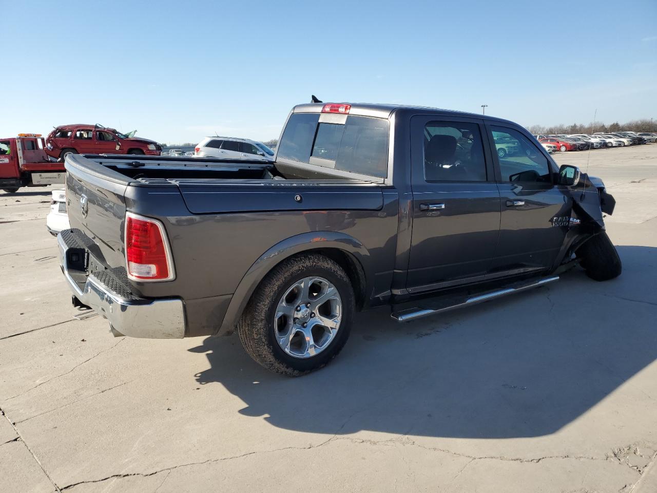 2017 RAM 1500 - Image 3