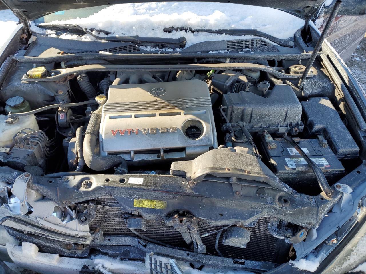 2005 Toyota Camry - Image 11