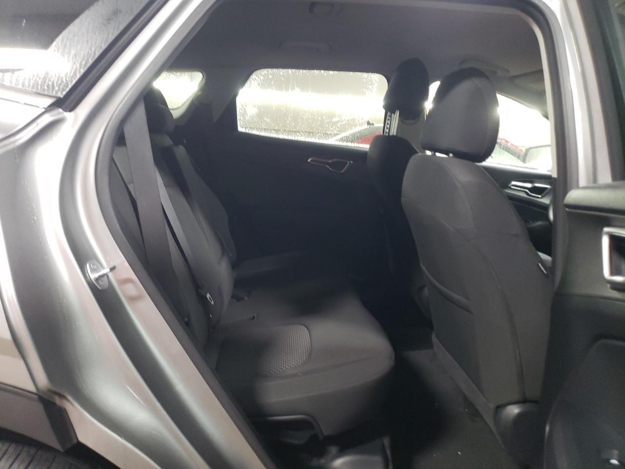 2024 Kia Sportage - Image 10