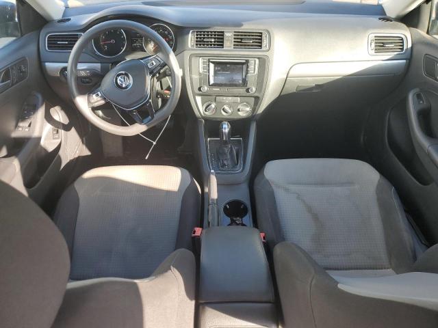 VOLKSWAGEN JETTA 2017 Синий