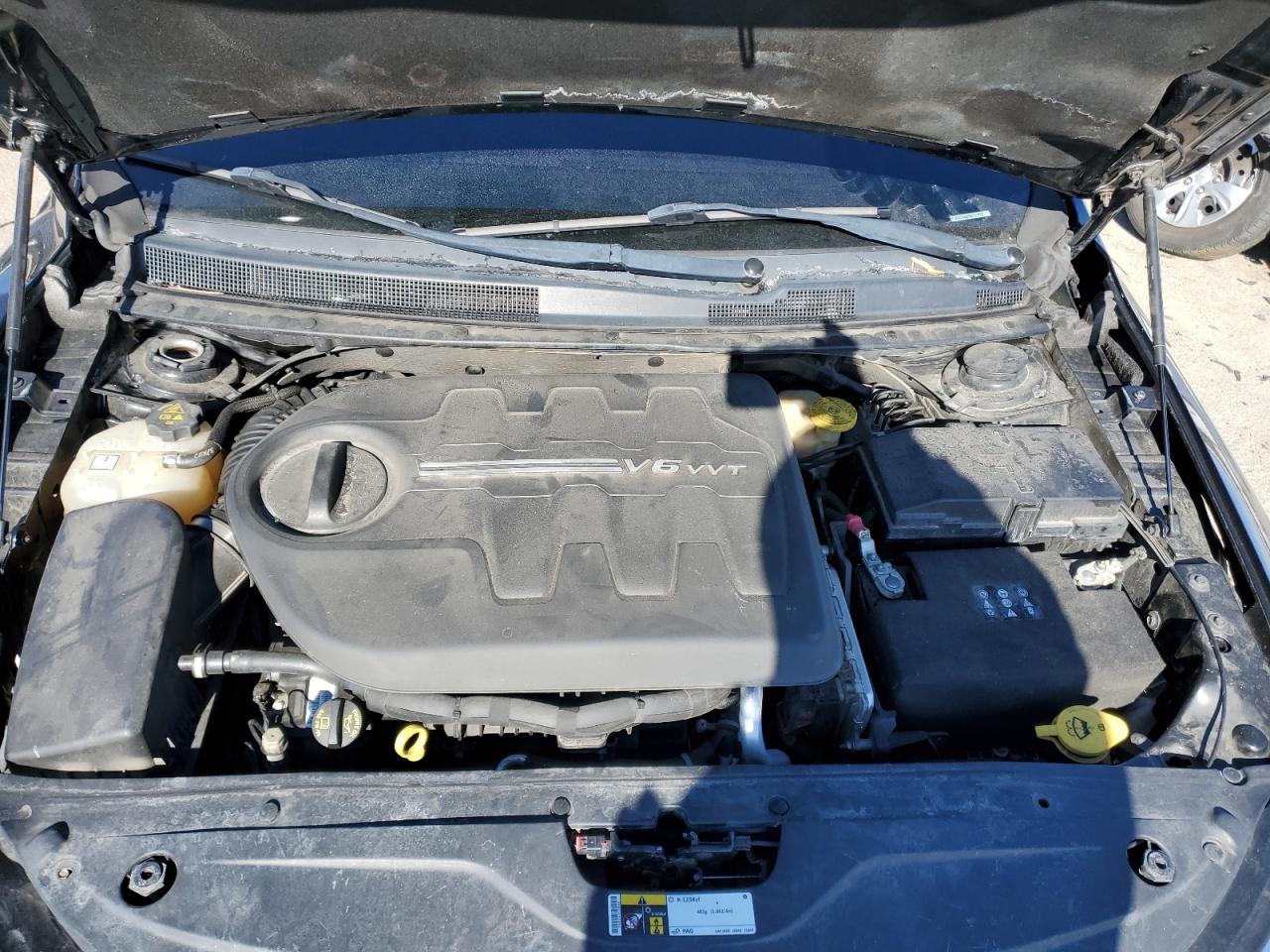 2016 Chrysler 200 - Image 12