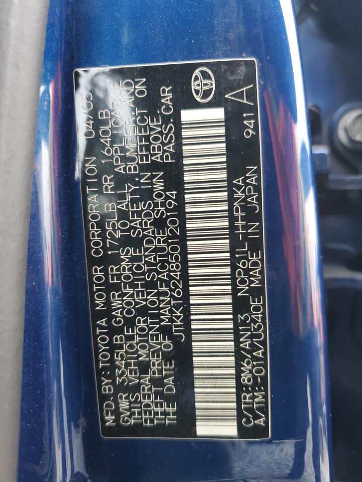 2005 Toyota xA - Image 16