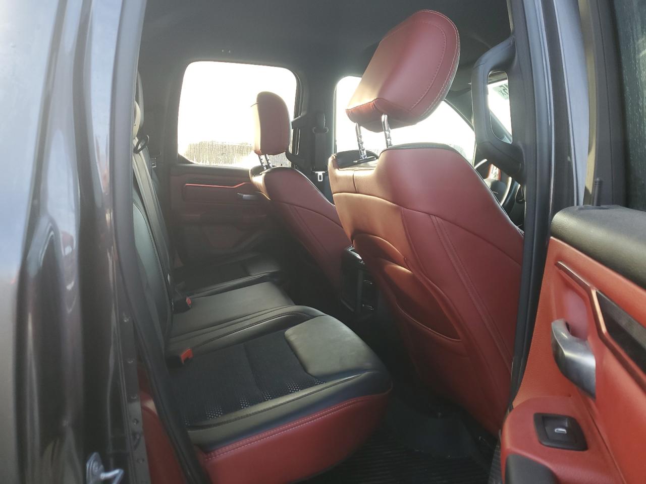 2019 RAM 1500 - Image 10