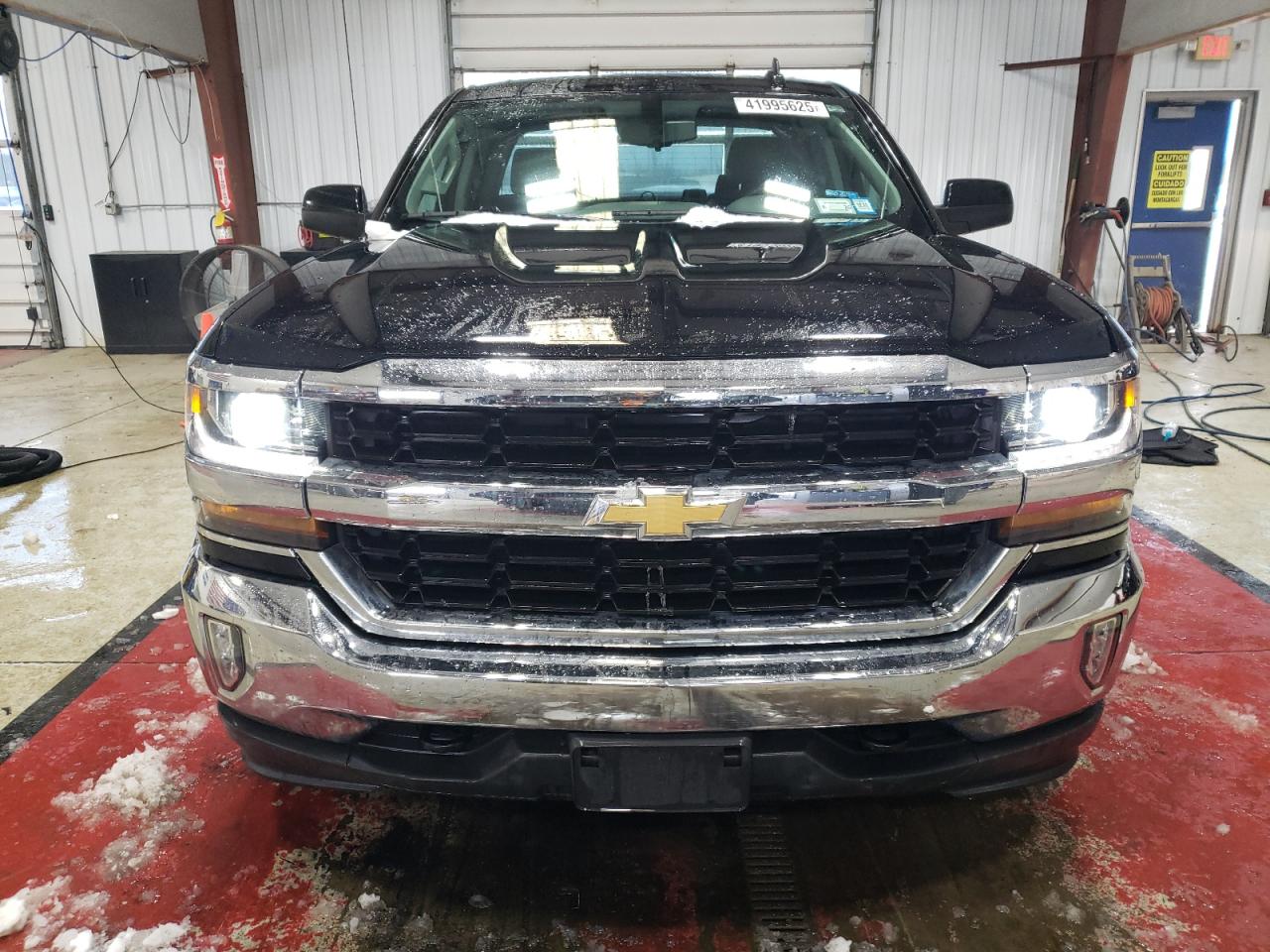 2018 Chevrolet Silverado - Image 5