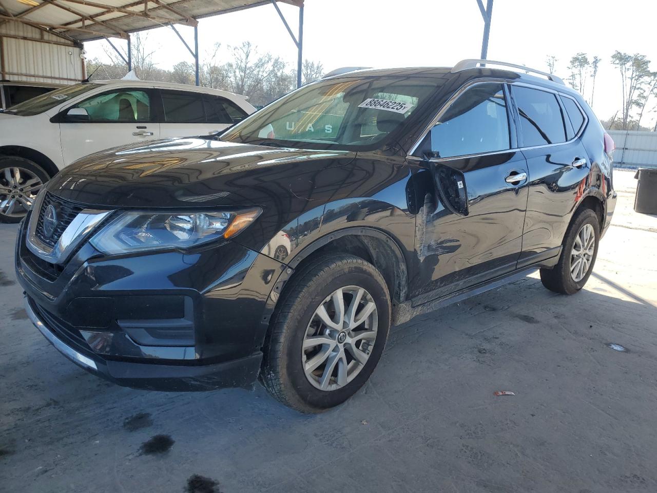 KNMAT2MV2KP556561 NISSAN ROGUE 2019